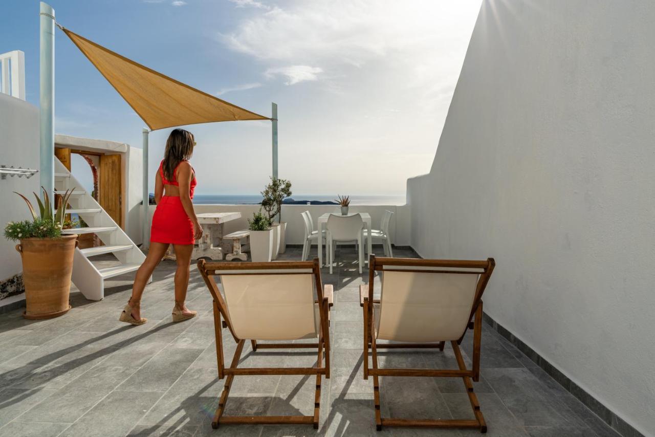 Akron Cliff Suite Fira  Ngoại thất bức ảnh
