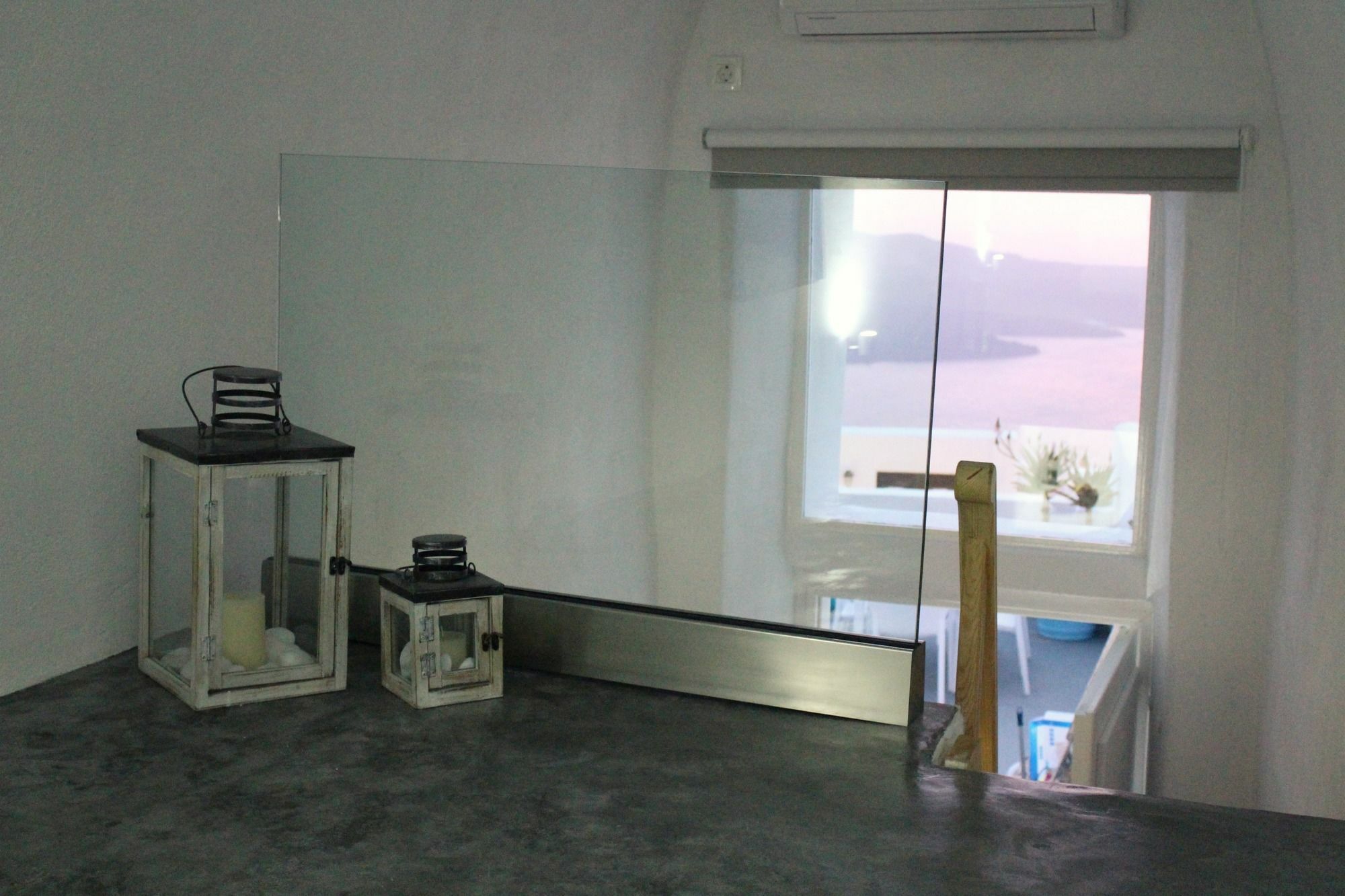 Akron Cliff Suite Fira  Ngoại thất bức ảnh